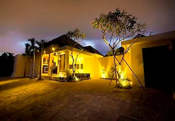 D&G Villas Legian Kuta